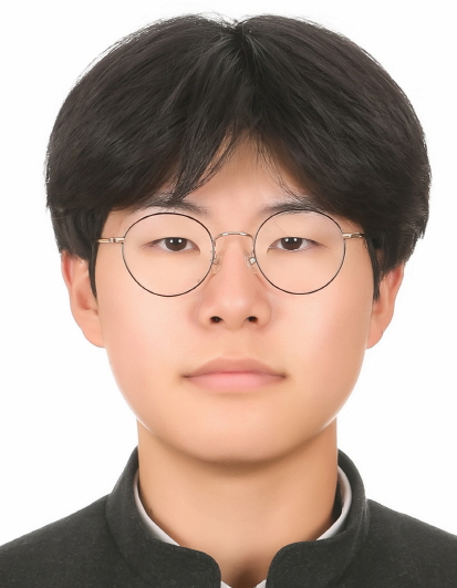 김영환 사진